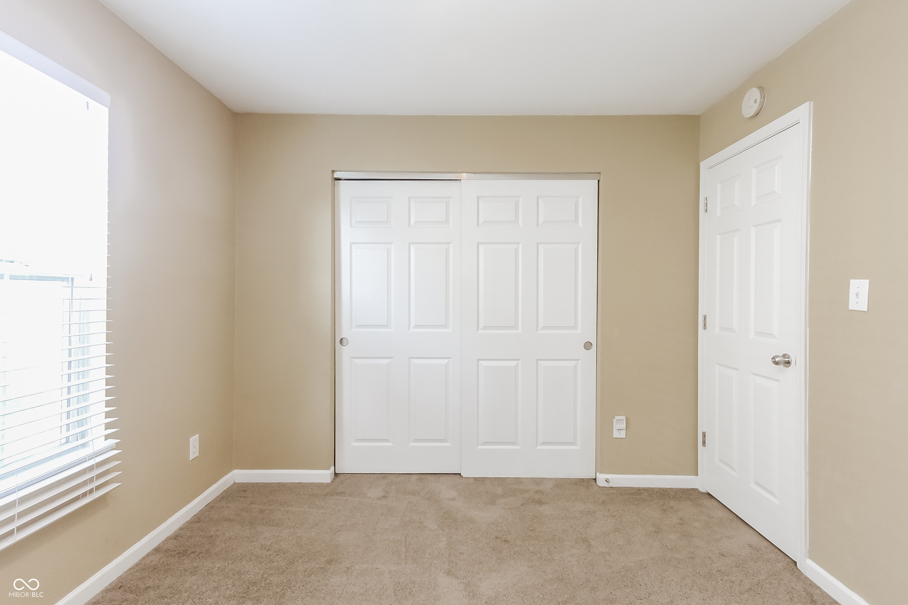 2226 Leaf Drive Indianapolis, IN 46229 - Photo 11 of 16