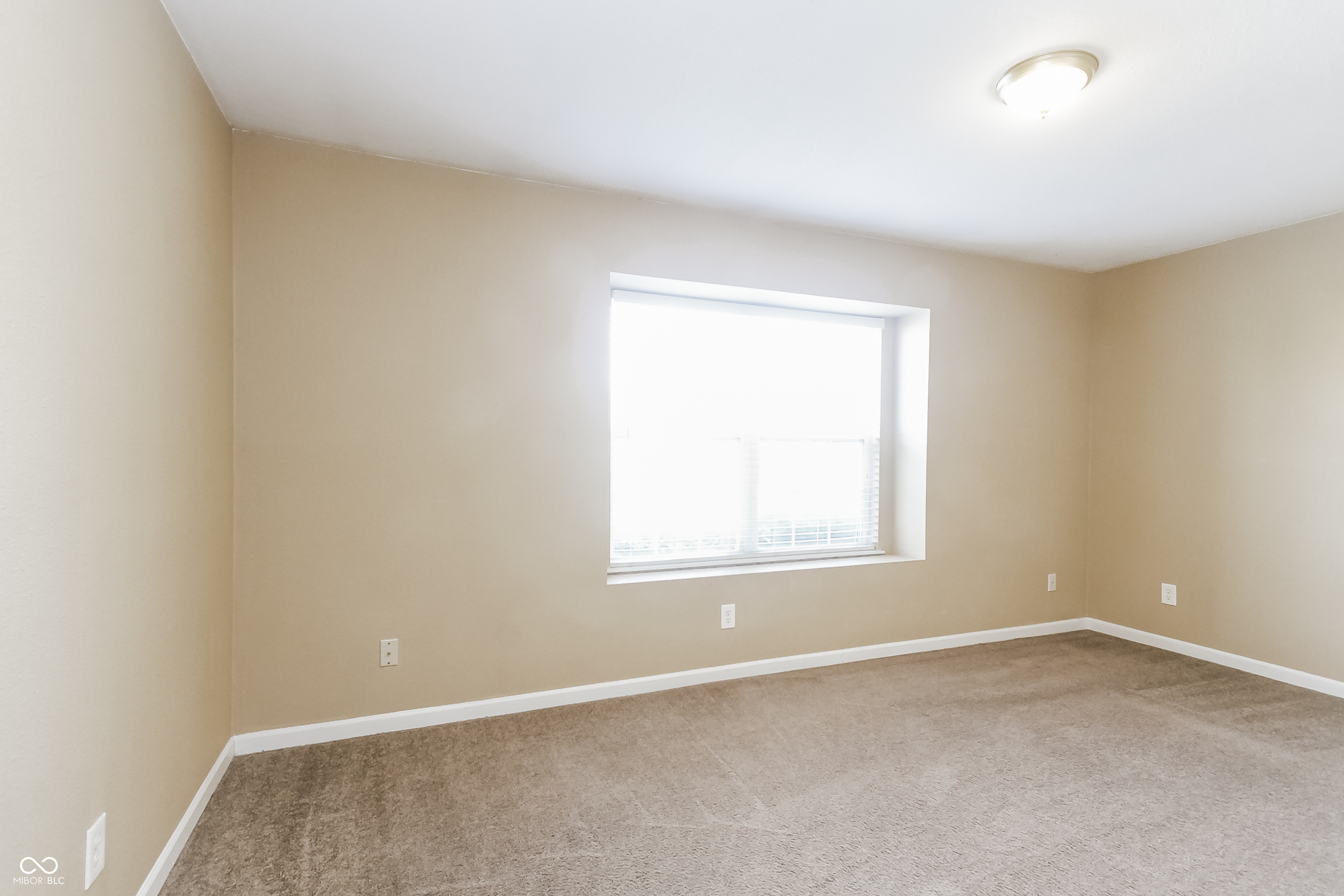 2226 Leaf Drive Indianapolis, IN 46229 - Photo 12 of 16