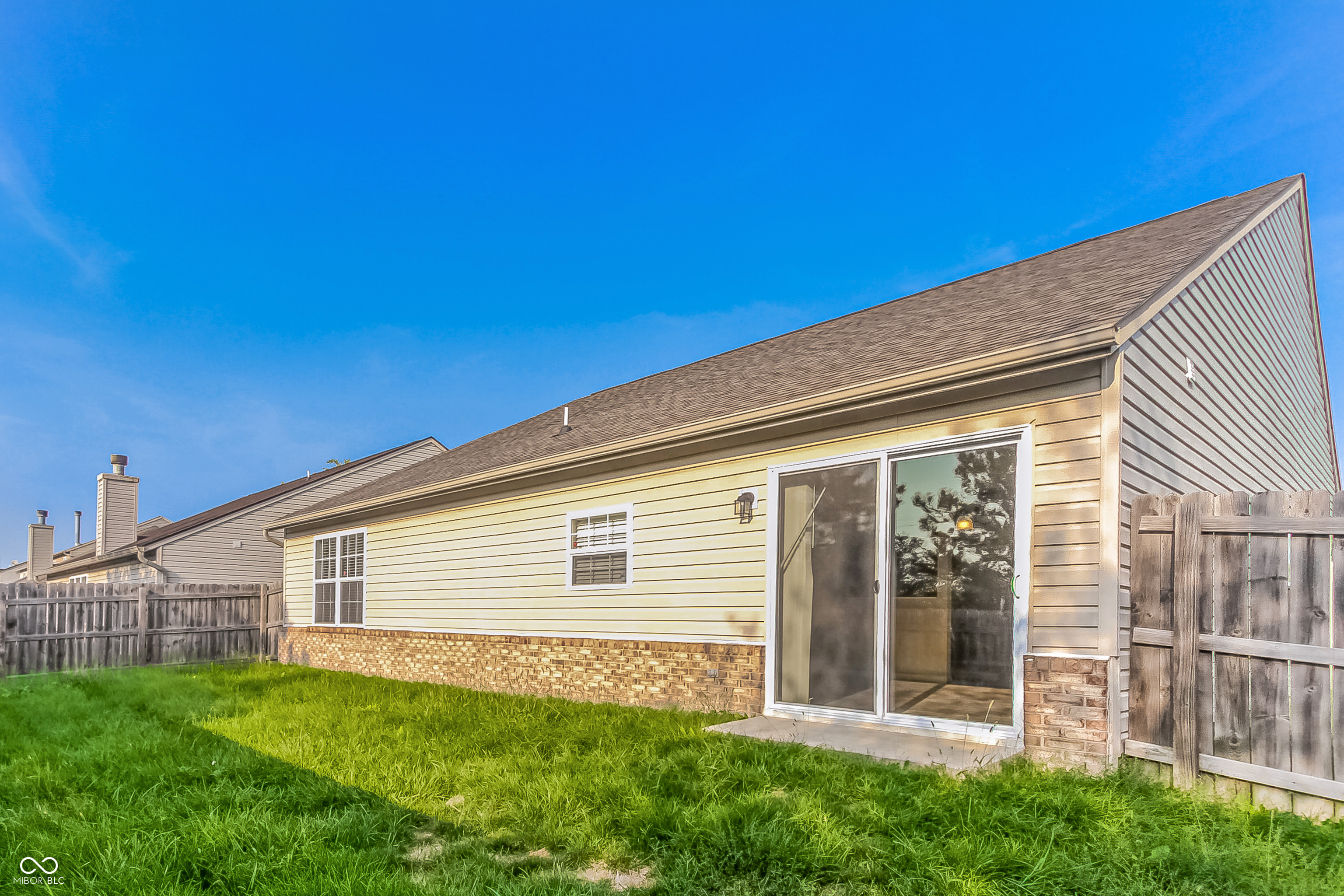 2226 Leaf Drive Indianapolis, IN 46229 - Photo 15 of 16