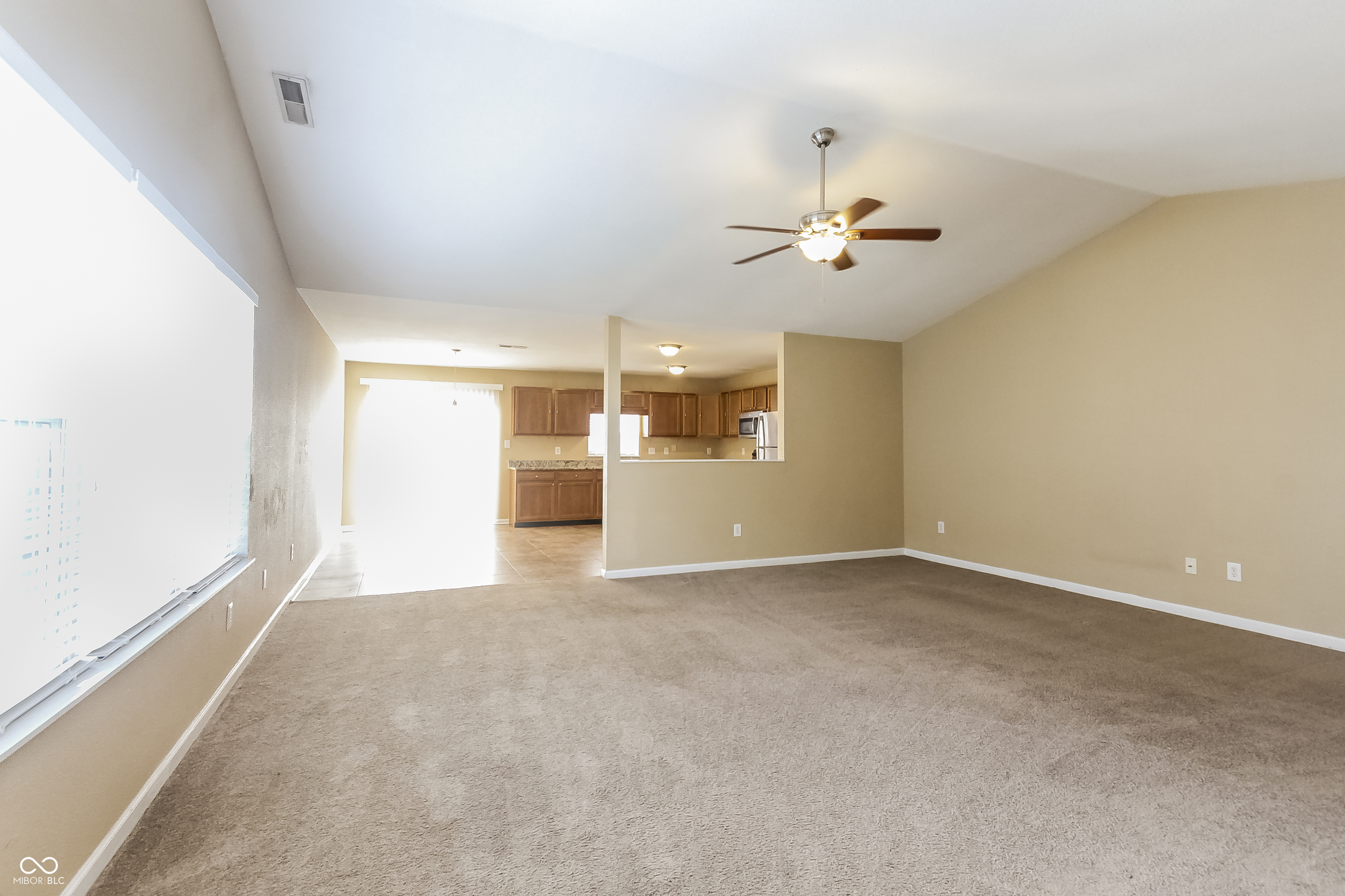 2226 Leaf Drive Indianapolis, IN 46229 - Photo 4 of 16