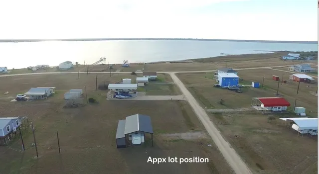 $27,500 | 456 Sea Horse Drive, Palacios, TX 77465