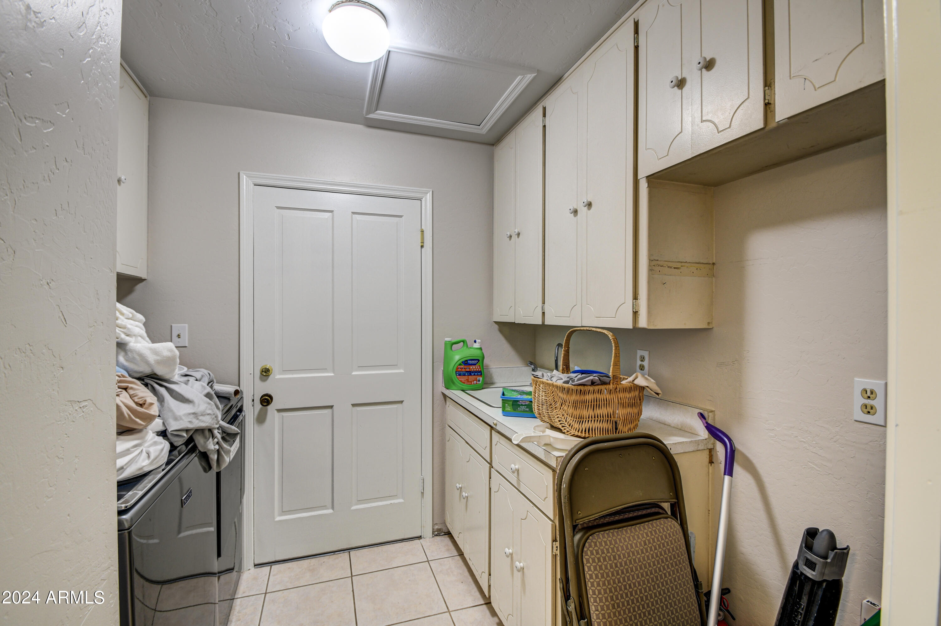 24 East Silver Creek Road Gilbert, AZ 85296 - Photo 45 of 51 Laundry