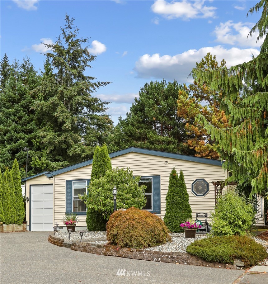 24329 S Park Bothell, WA 98021 - Photo 32 of 39