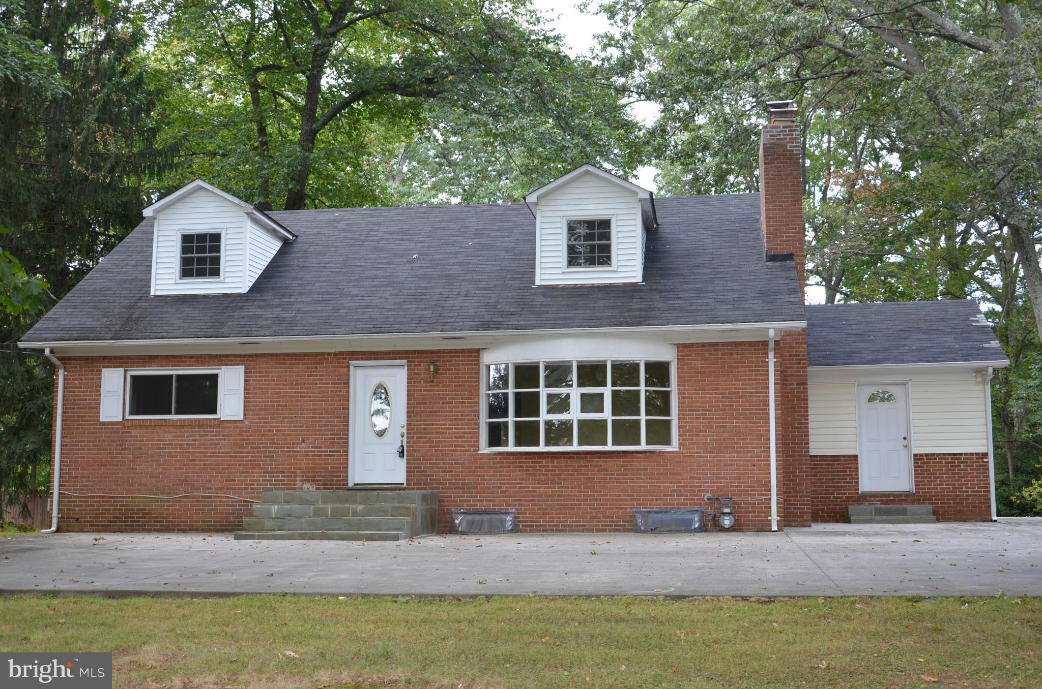 1024 Utterback Store Road Great Falls, VA 22066 - Photo 1 of 18 Exterior (Front)