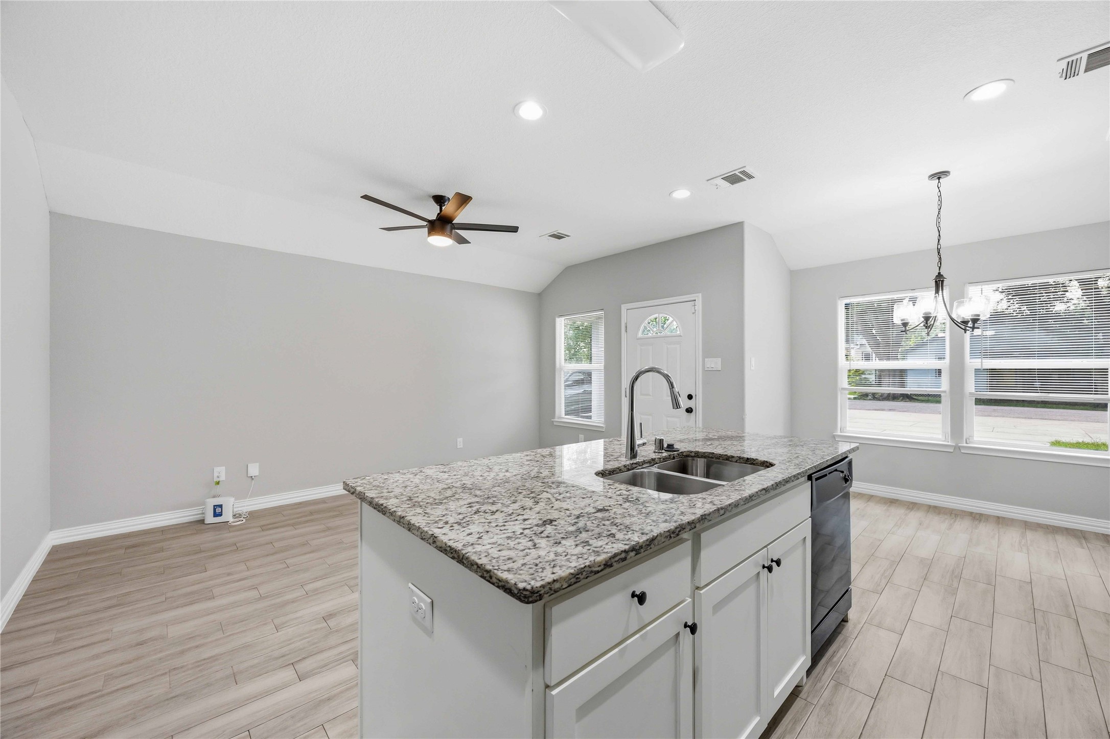 3425 Mt Pleasant Street, Unit B Houston, TX 77021 - Photo 10 of 27