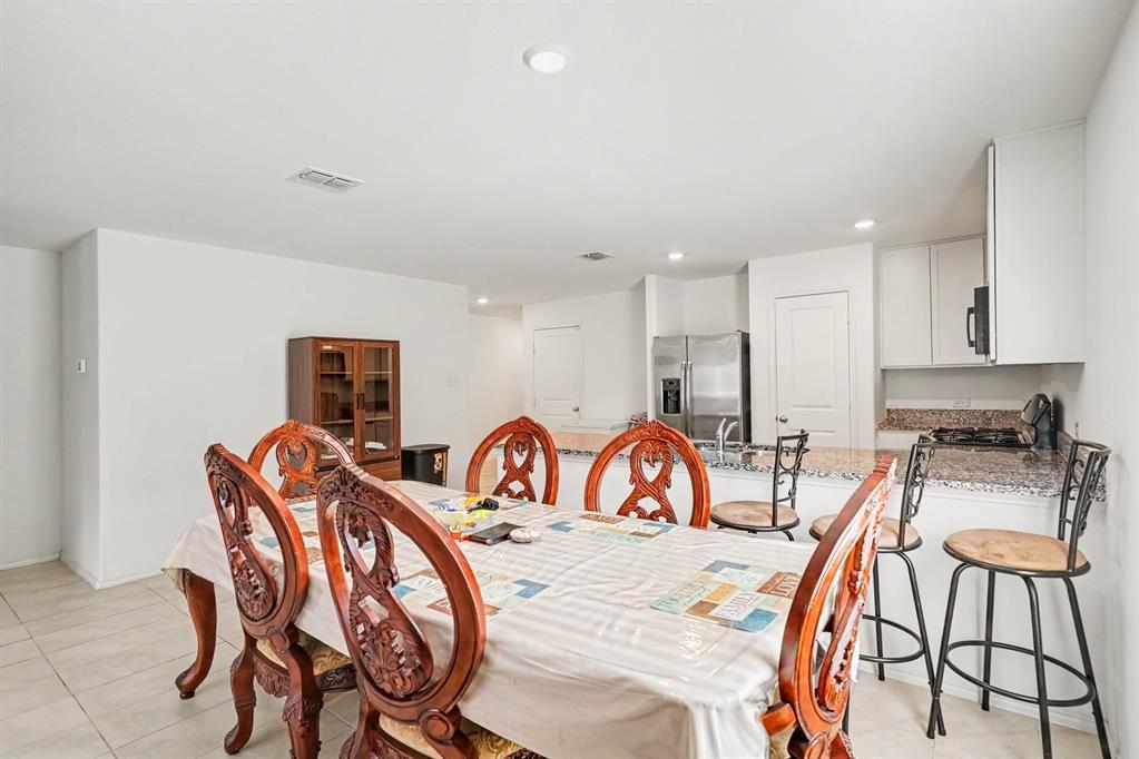 2908 Roy Road Fort Worth, TX 76119 - Photo 9 of 27 Gallery Image 9