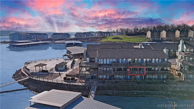 $152,500 | 320 Southwood Shores Circle, Unit 2B, Lake Ozark, MO 65049