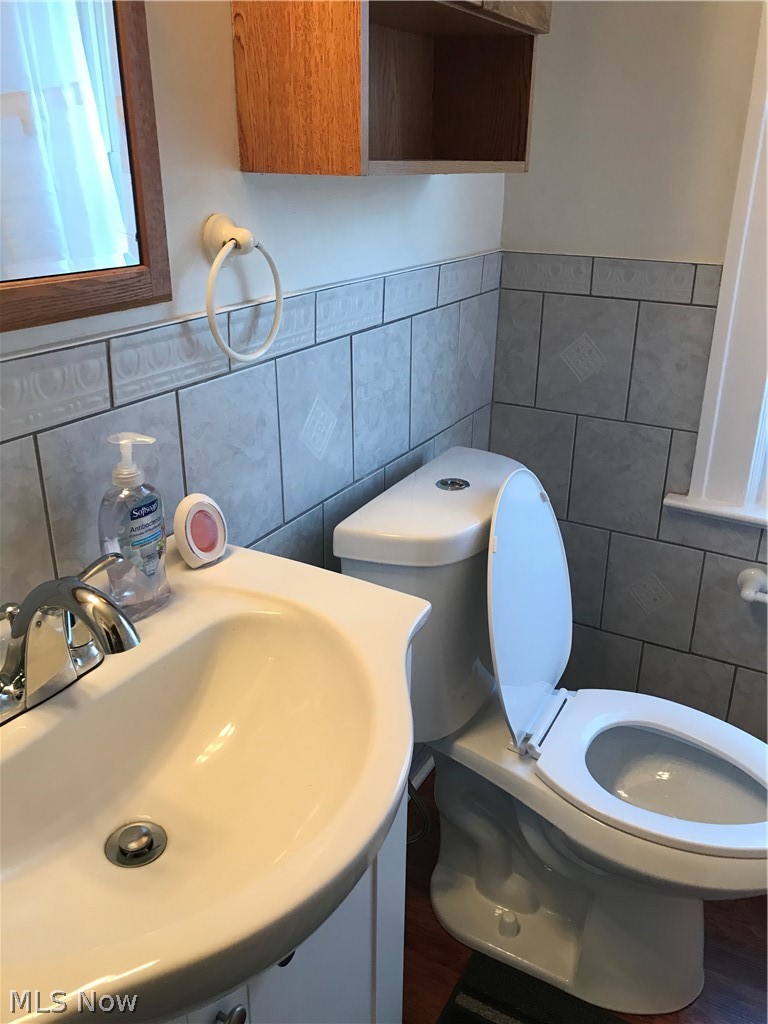 3288 Berea Road Cleveland, OH 44111 - Photo 23 of 26 Gallery Image 23