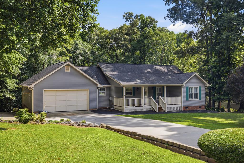 106 Broken Ridge Court Greenwood, SC 29646 - Photo 1 of 30 Main View