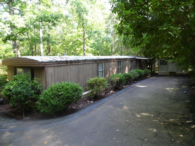 23060 McDonald Point Road Seneca, SC 29672 - Photo 6 of 24