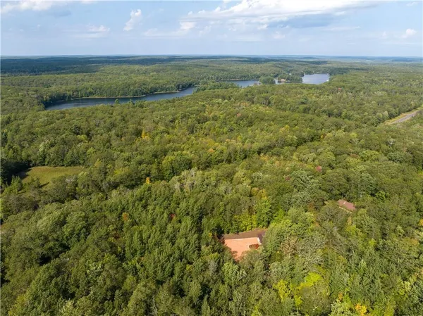 $154,900 | 3728 North County Highway, Sarona, WI 54870