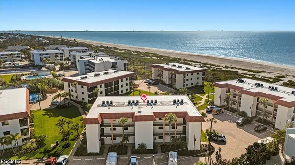 $675,555 | 671 East Gulf Drive, Unit 2C2, Sanibel, FL 33957