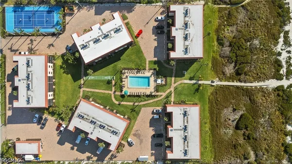 $675,555 | 671 East Gulf Drive, Unit 2C2, Sanibel, FL 33957