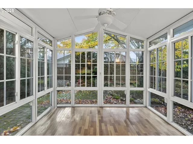 $419,900 | 1617 Northeast 148th Place, Portland, OR 97230