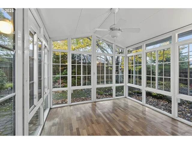 $419,900 | 1617 Northeast 148th Place, Portland, OR 97230