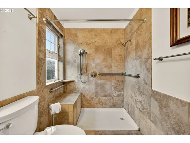 $419,900 | 1617 Northeast 148th Place, Portland, OR 97230