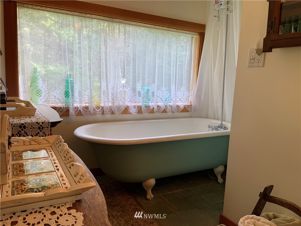 1041 Laporte Road Orcas Island, WA 98245 - Photo 22 of 34 Gallery Image 22