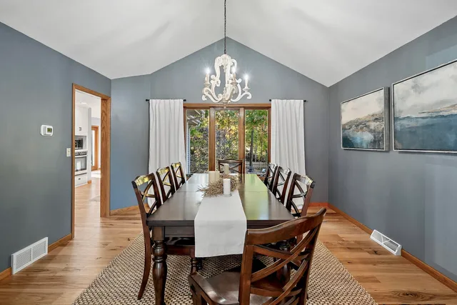 $535,000 | 1000 Rolling Green Drive, Green Bay, WI 54313