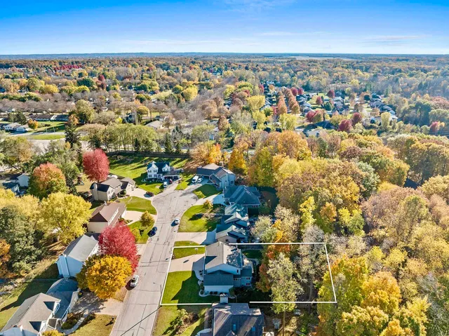 $535,000 | 1000 Rolling Green Drive, Green Bay, WI 54313