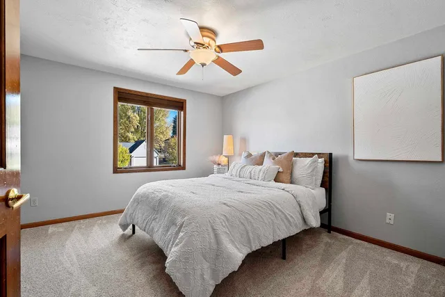 $535,000 | 1000 Rolling Green Drive, Green Bay, WI 54313