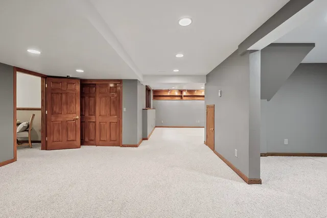 $535,000 | 1000 Rolling Green Drive, Green Bay, WI 54313