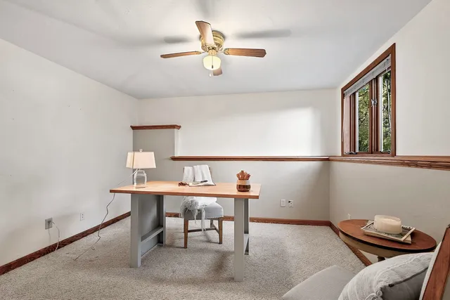 $535,000 | 1000 Rolling Green Drive, Green Bay, WI 54313