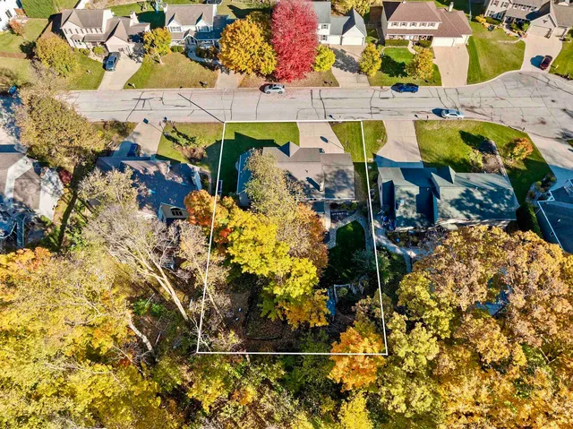 $535,000 | 1000 Rolling Green Drive, Green Bay, WI 54313