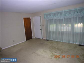 119 Miry Brook Road Hamilton, NJ 08690 - Photo 5 of 10 Gallery Image 5