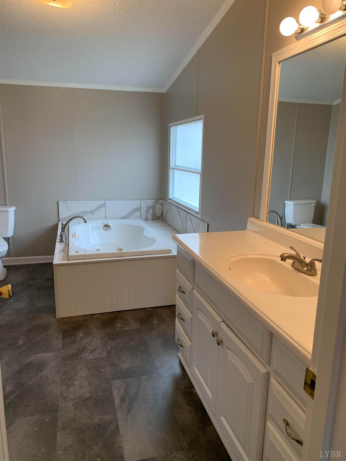 4170 Falling Creek Road Bedford, VA 24523 - Photo 15 of 18 Gallery Image 15