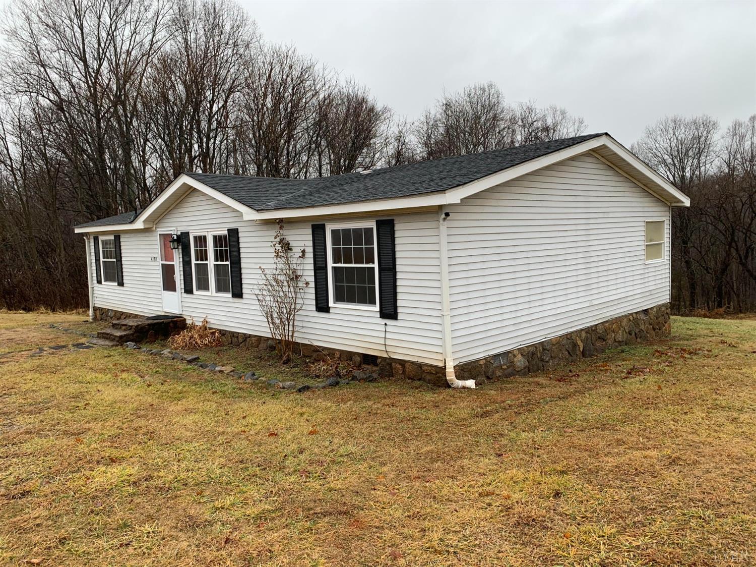 4170 Falling Creek Road Bedford, VA 24523 - Photo 3 of 18 Gallery Image 3