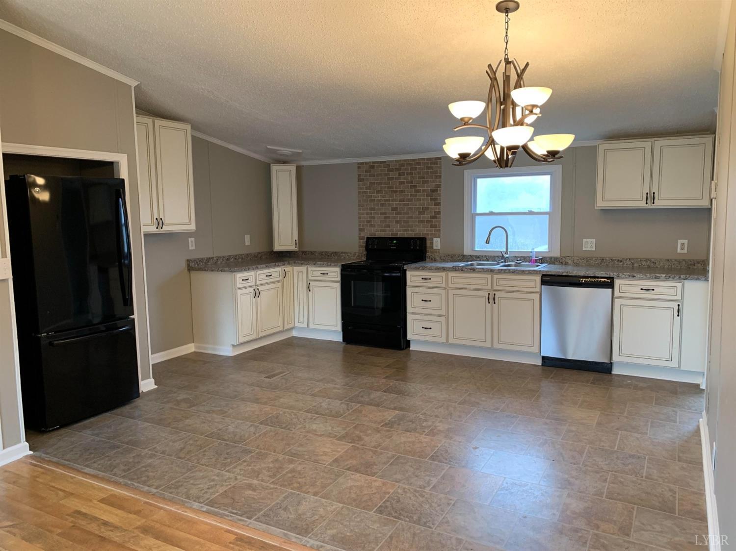 4170 Falling Creek Road Bedford, VA 24523 - Photo 7 of 18 Gallery Image 7