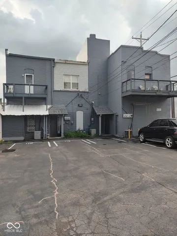 $599,900 | 116 1/2 East Church Street, Alexandria, IN 46001