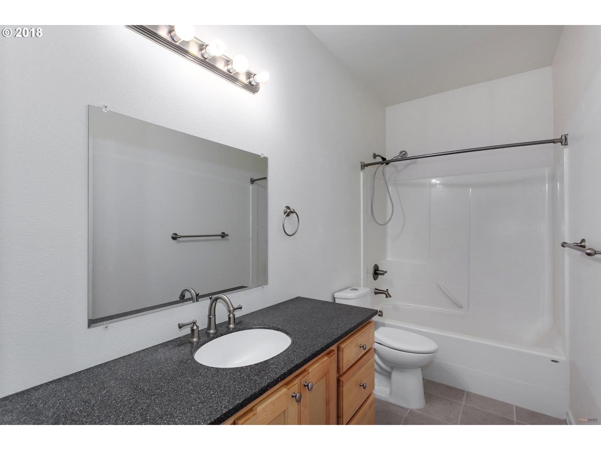 5770 Northwest Glencoe Road Hillsboro, OR 97124 - Photo 21 of 24 Gallery Image 21