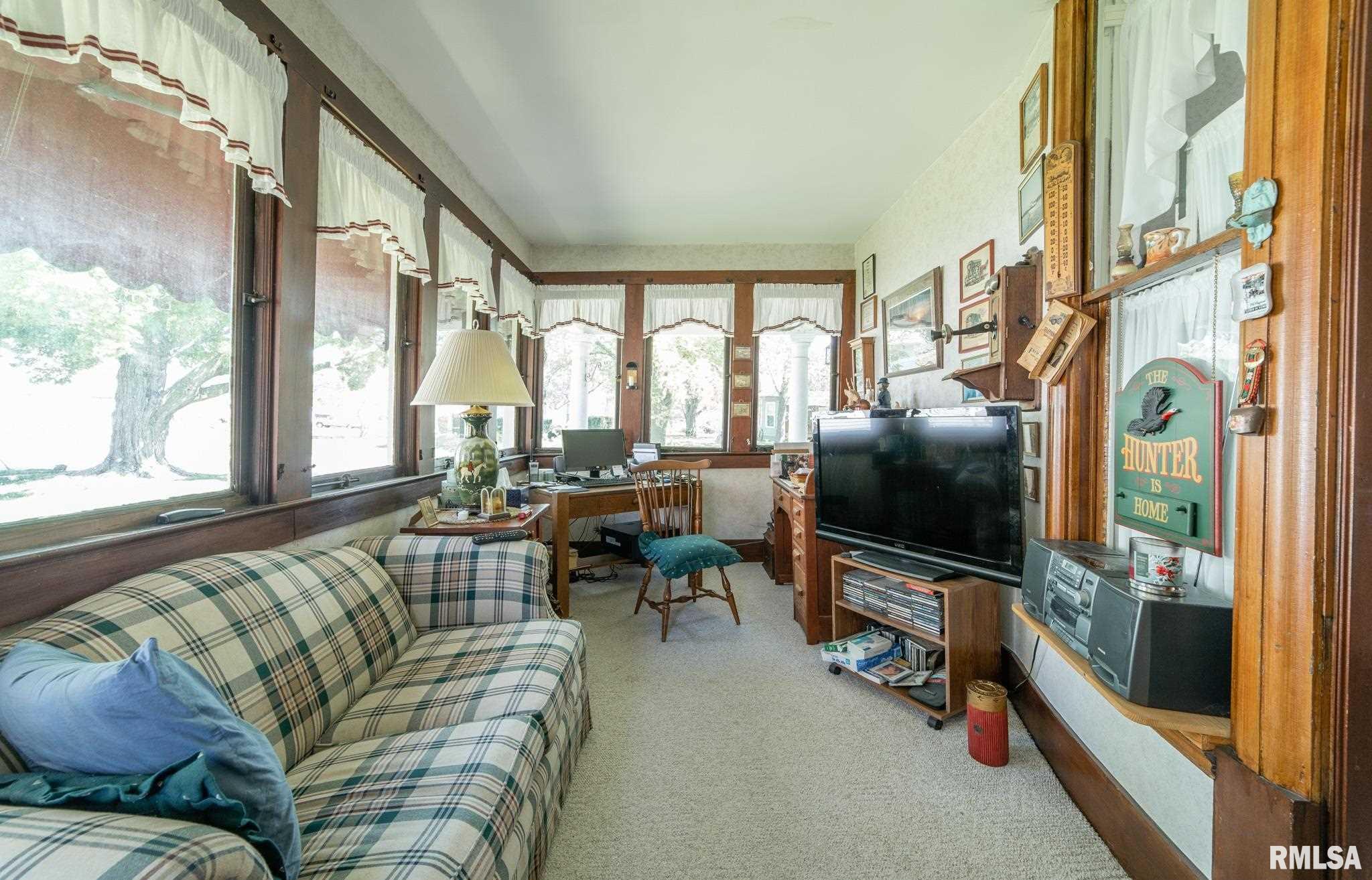 825 North Kickapoo Street Lincoln, IL 62656 - Photo 11 of 30 Gallery Image 11