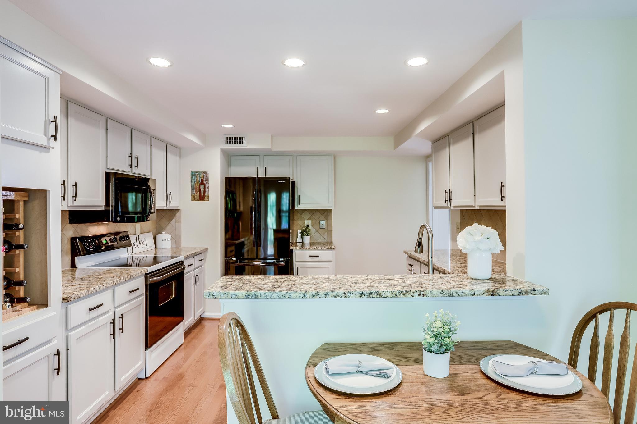 1512 Deer Point Way Reston, VA 20194 - Photo 21 of 84