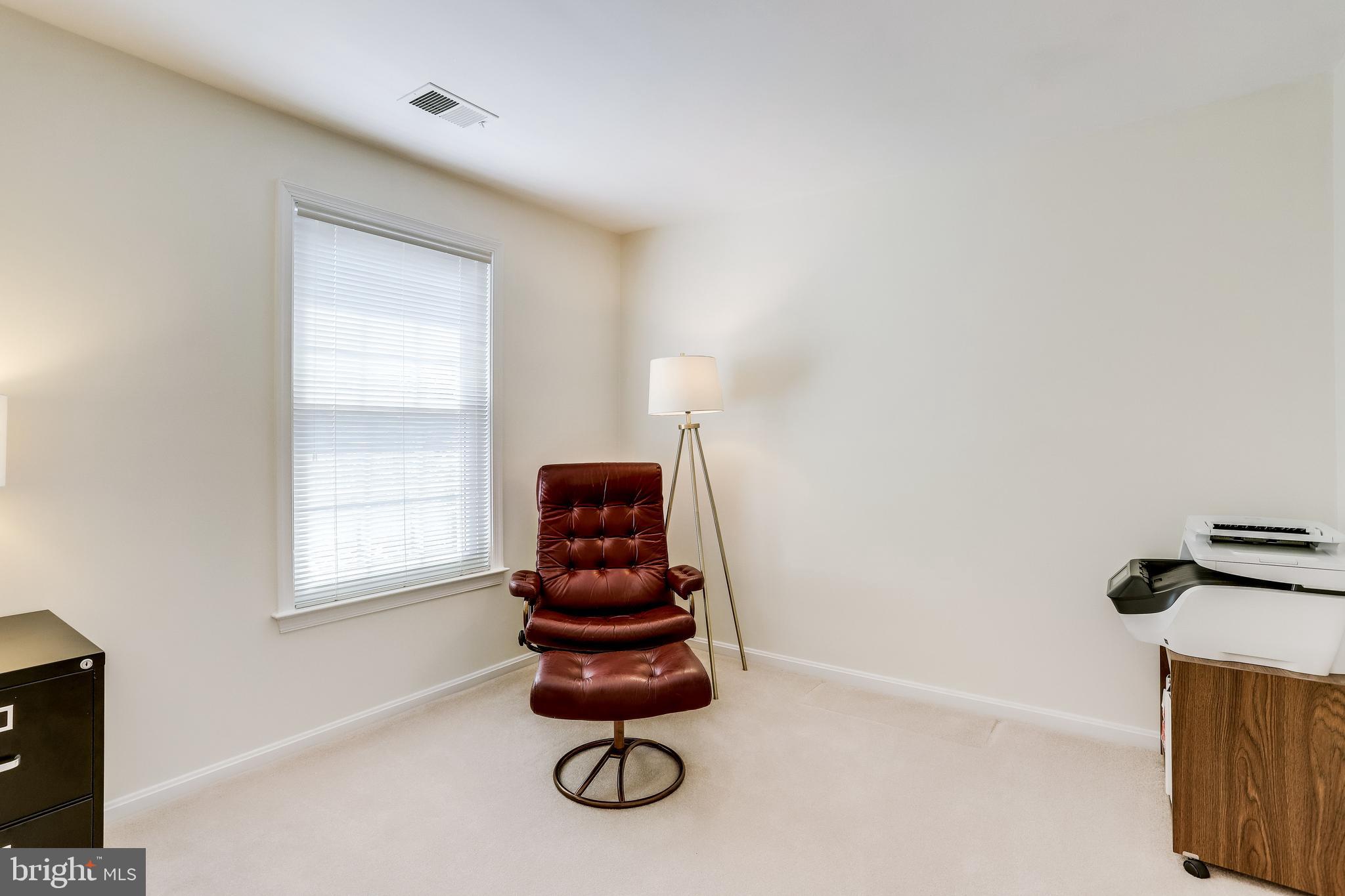1512 Deer Point Way Reston, VA 20194 - Photo 45 of 84 3rd bedroom