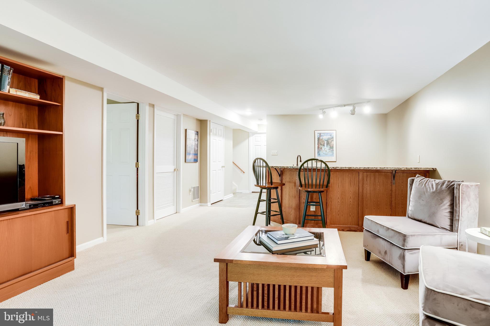 1512 Deer Point Way Reston, VA 20194 - Photo 54 of 84