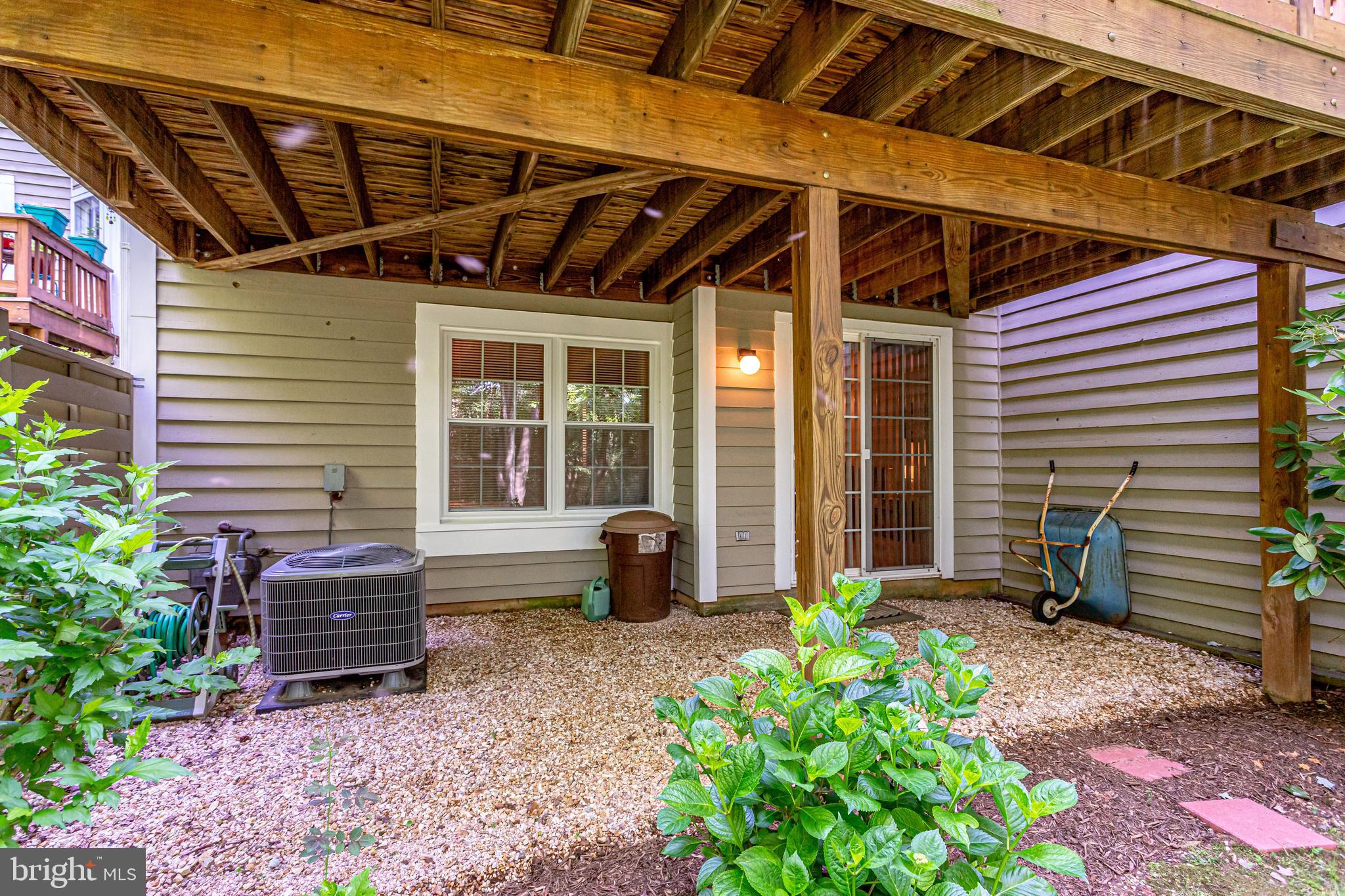 1512 Deer Point Way Reston, VA 20194 - Photo 73 of 84