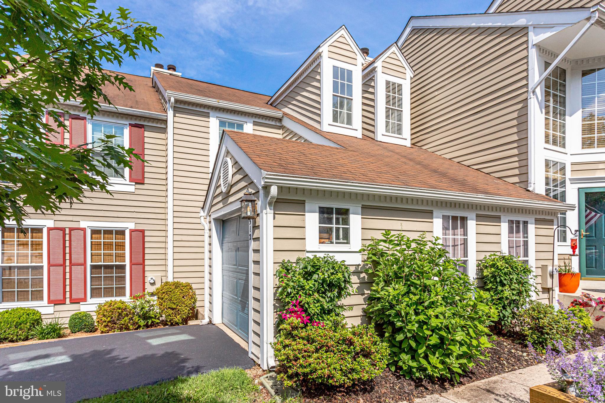 1512 Deer Point Way Reston, VA 20194 - Photo 74 of 84