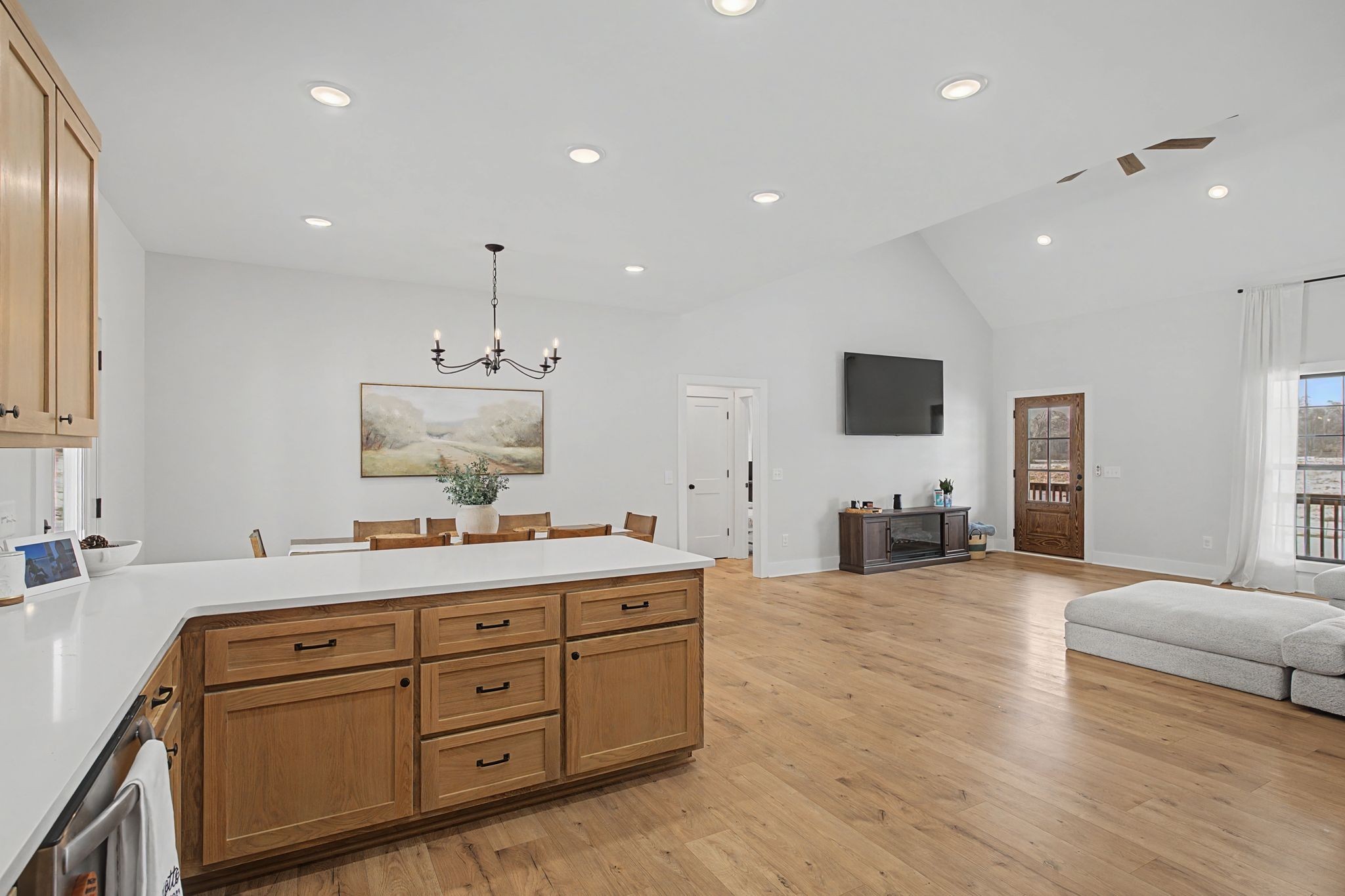 638 Howell Road Westmoreland, TN 37186 - Photo 17 of 41 a large room with a lot of counter space and a sink