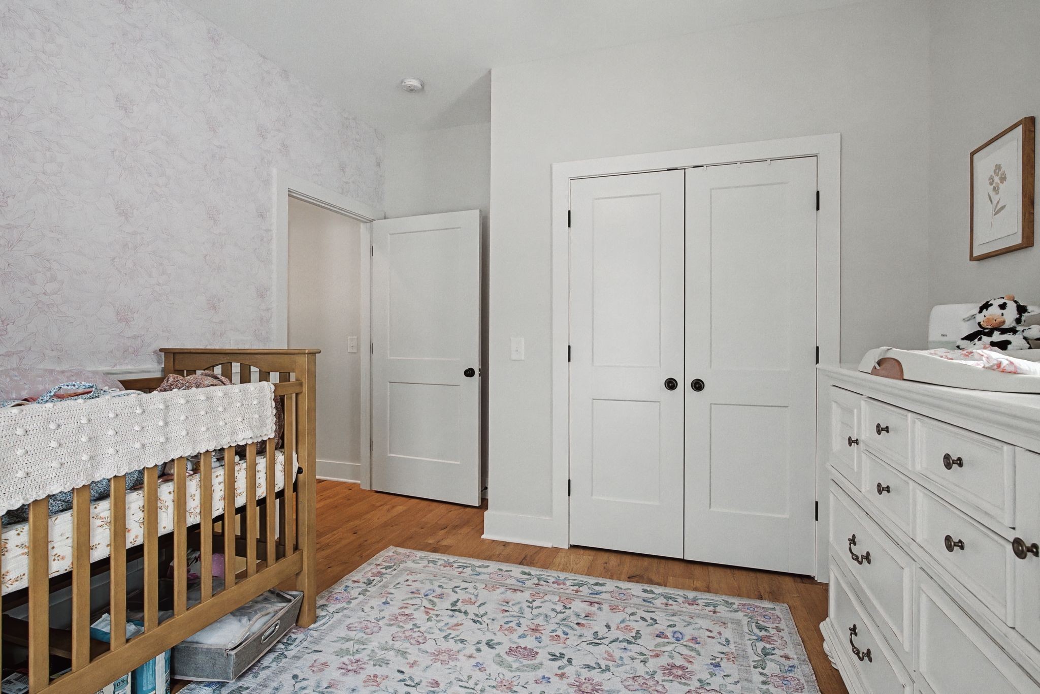 638 Howell Road Westmoreland, TN 37186 - Photo 24 of 41 a view of a room with wooden floor and closet