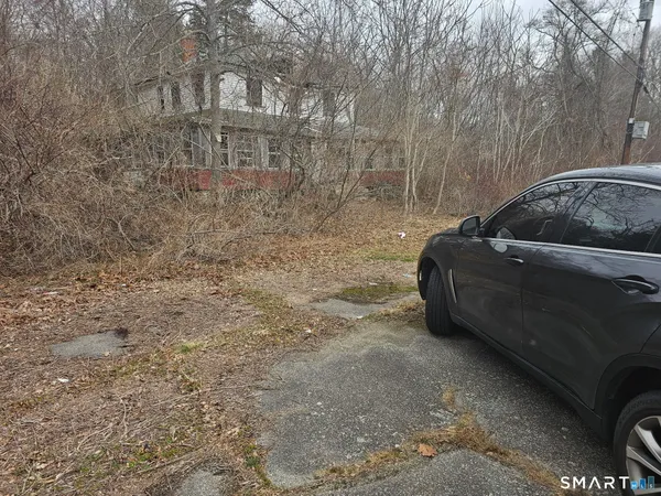 a car parked in front of a building