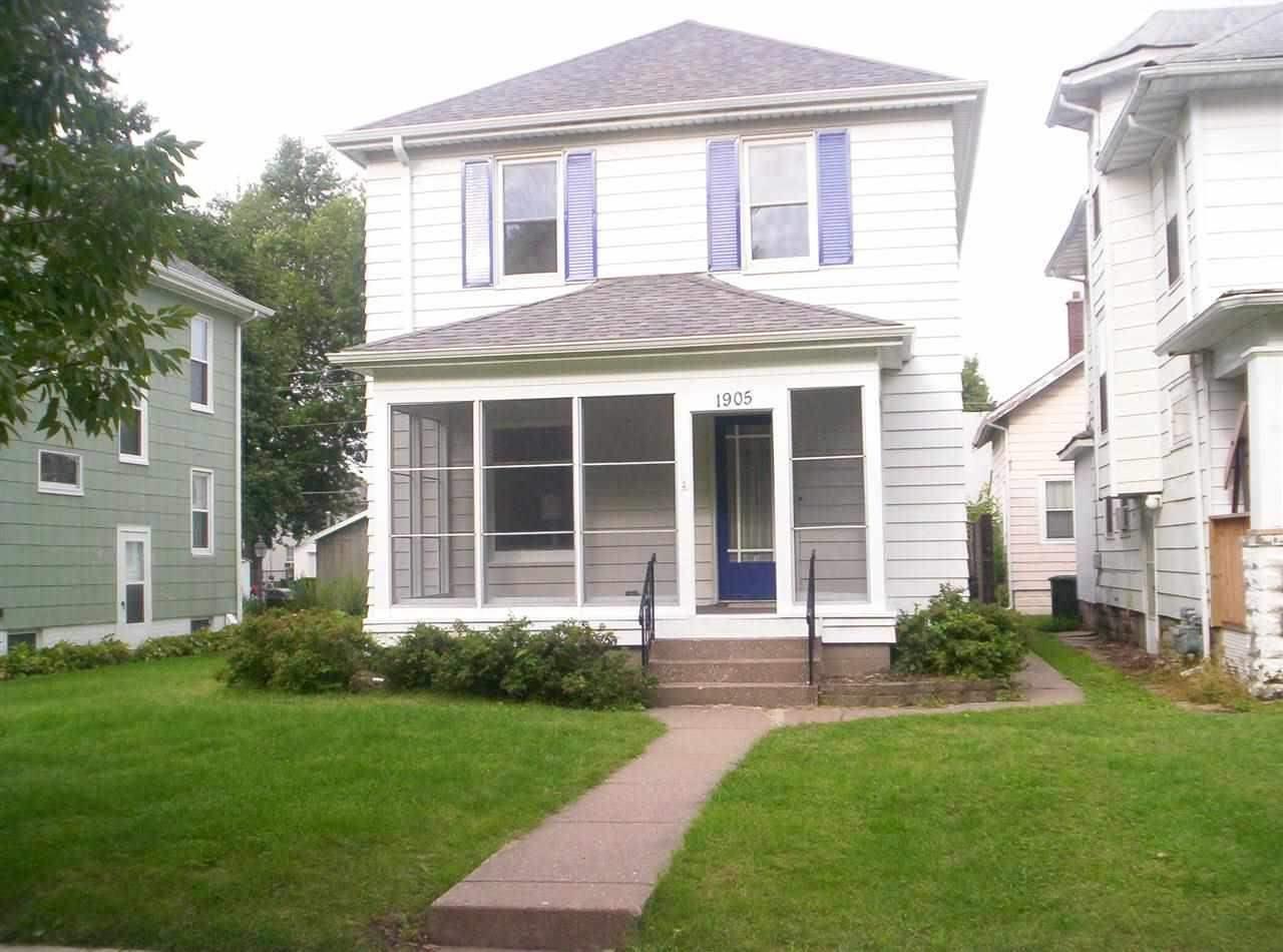 1905 15th Street Moline, IL 61265 - Photo 1 of 17 Gallery Image 1