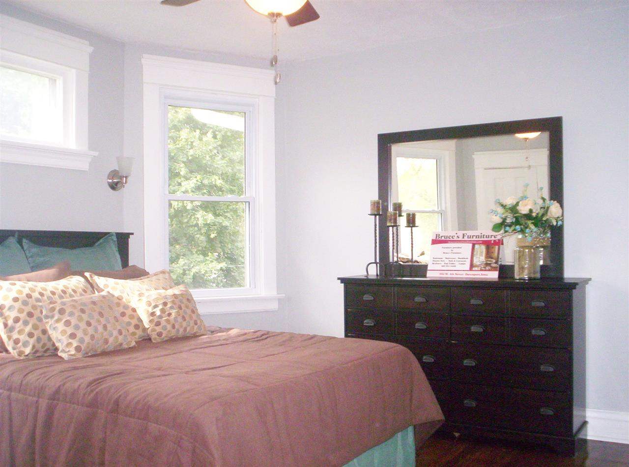 1905 15th Street Moline, IL 61265 - Photo 13 of 17 Gallery Image 13