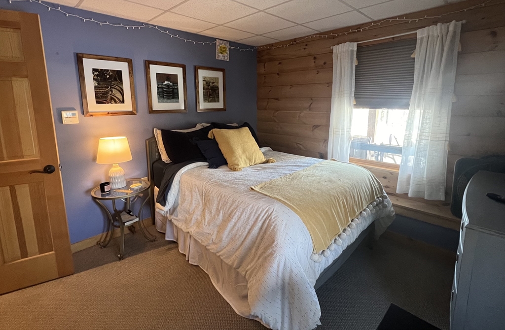 236 Manchaug Road Sutton, MA 01590 - Photo 28 of 39