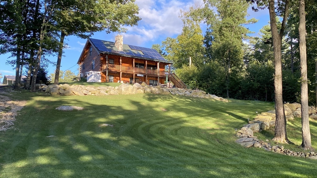 236 Manchaug Road Sutton, MA 01590 - Photo 3 of 39