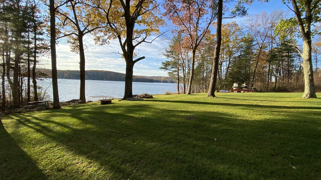 236 Manchaug Road Sutton, MA 01590 - Photo 33 of 39