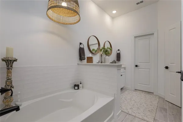 $379,900 | 408 Blue Crk Cove, McKinney, TX 75071