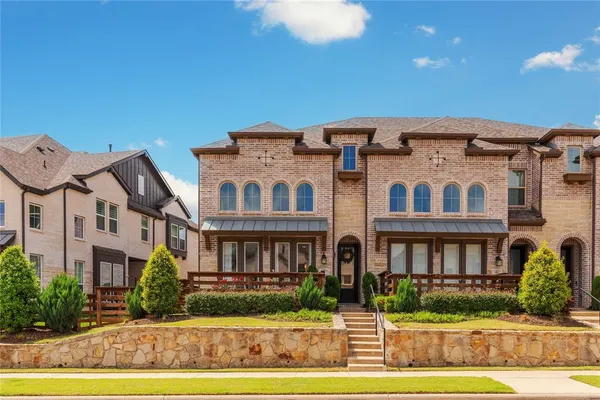 $379,900 | 408 Blue Crk Cove, McKinney, TX 75071