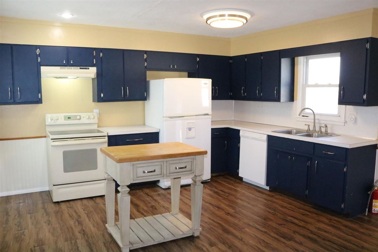 720 Old Marion Road Northeast Cedar Rapids, IA 52402 - Photo 7 of 25 Gallery Image 7